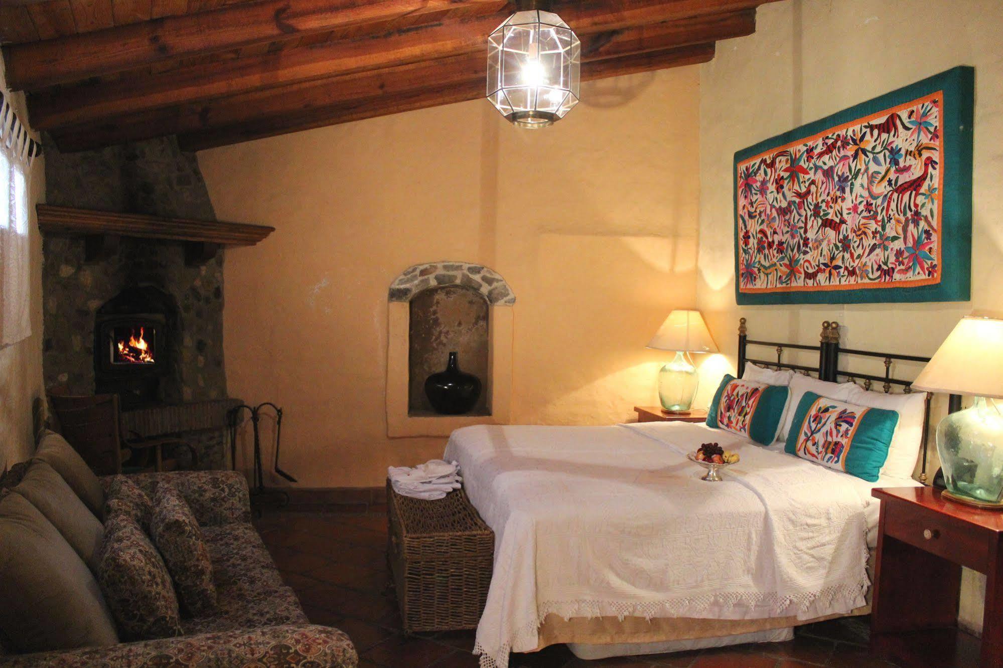 Hotel Casona De Manzano Tapalpa Exterior photo